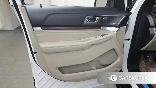 Ford Explorer id 4849847 из Кореи 16
