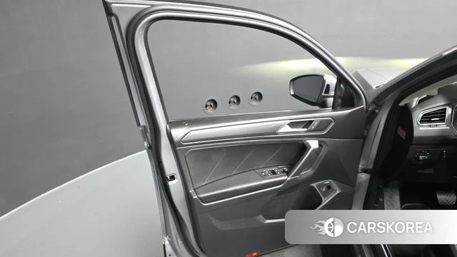 Volkswagen Tiguan Allspace id 4688609 из Кореи 16