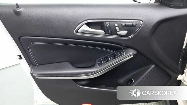 Mercedes-Benz GLA-Class X156 id 4520304 из Кореи 16