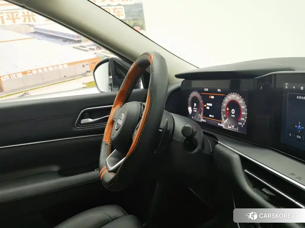 Nissan Pathfinder id 4664596 из Китая 16