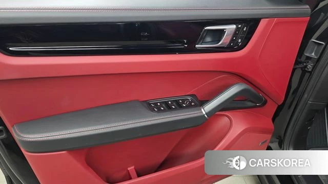 Porsche Cayenne (PO536) id 4650551 из Кореи 16