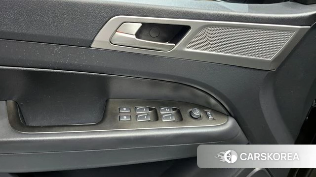 Ssangyong Rexton Sports Cannes id 4310707 из Кореи 16
