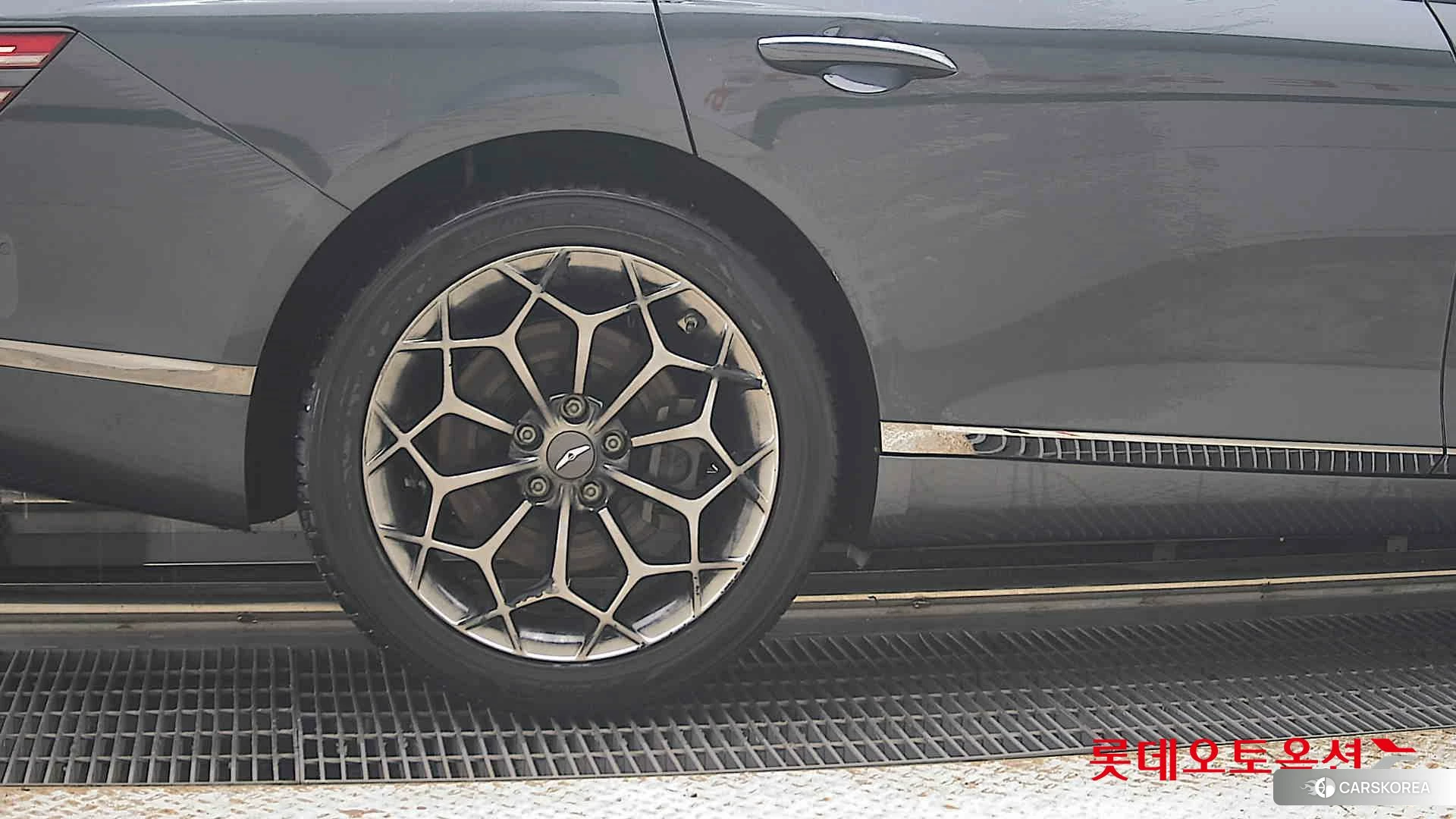 Hyundai G80 id 4909170 из Кореи 16