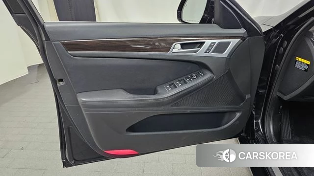 Genesis G80 id 4907816 из Кореи 16