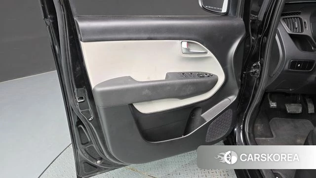 Kia The New Kia Ray id 4774032 из Кореи 16