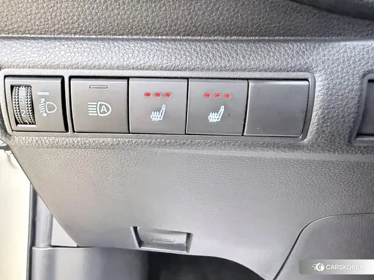 Toyota Corolla id 4589493 из Китая 16