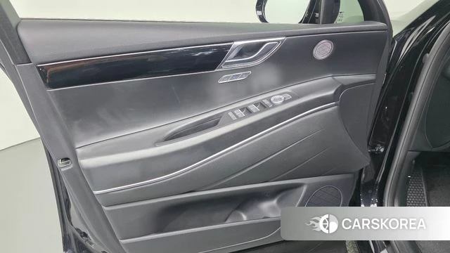 Genesis GV80 id 4202470 из Кореи 16