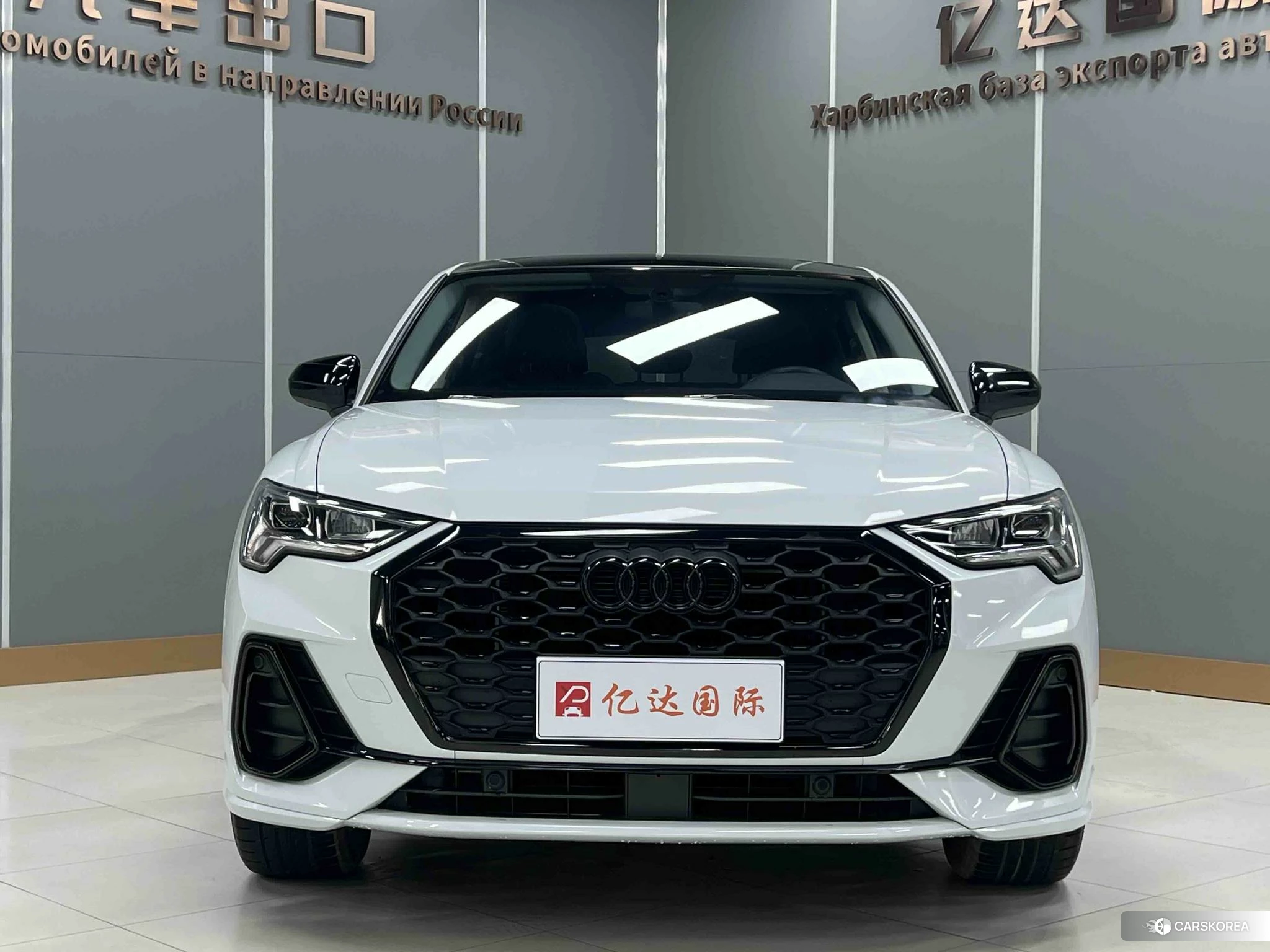 Audi Q3 Sportback id 4473606 из Китая 16