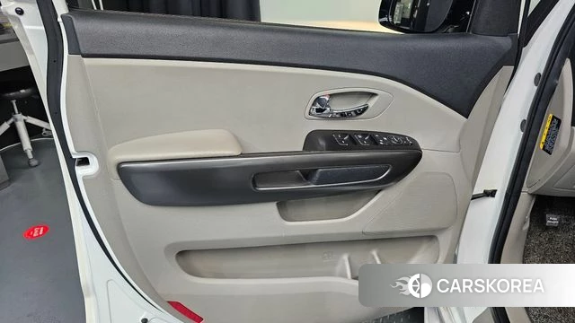 Kia The New Carnival id 4508255 из Кореи 16