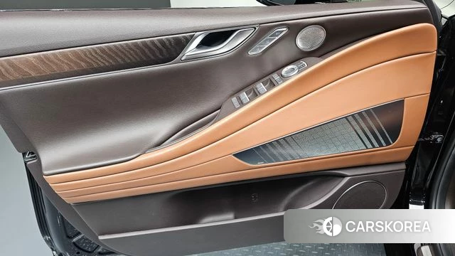 Genesis Electrified G80 (RG3) id 4906094 из Кореи 16