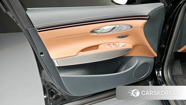 Genesis GV70 id 4462500 из Кореи 16