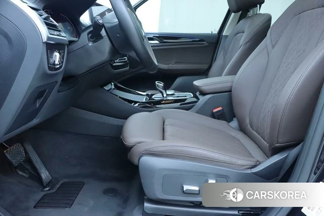 BMW X3 id 4313445 из Китая 16