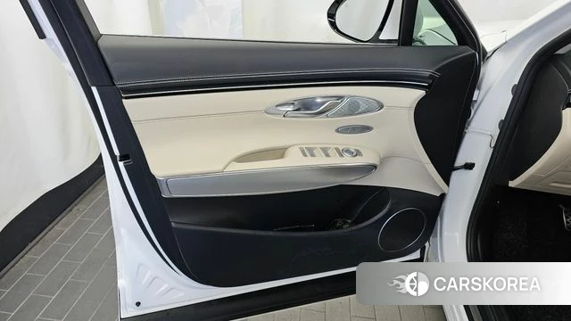 Genesis GV70 id 4881332 из Кореи 16