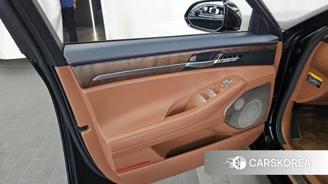 Genesis G90 id 4737080 из Кореи 16