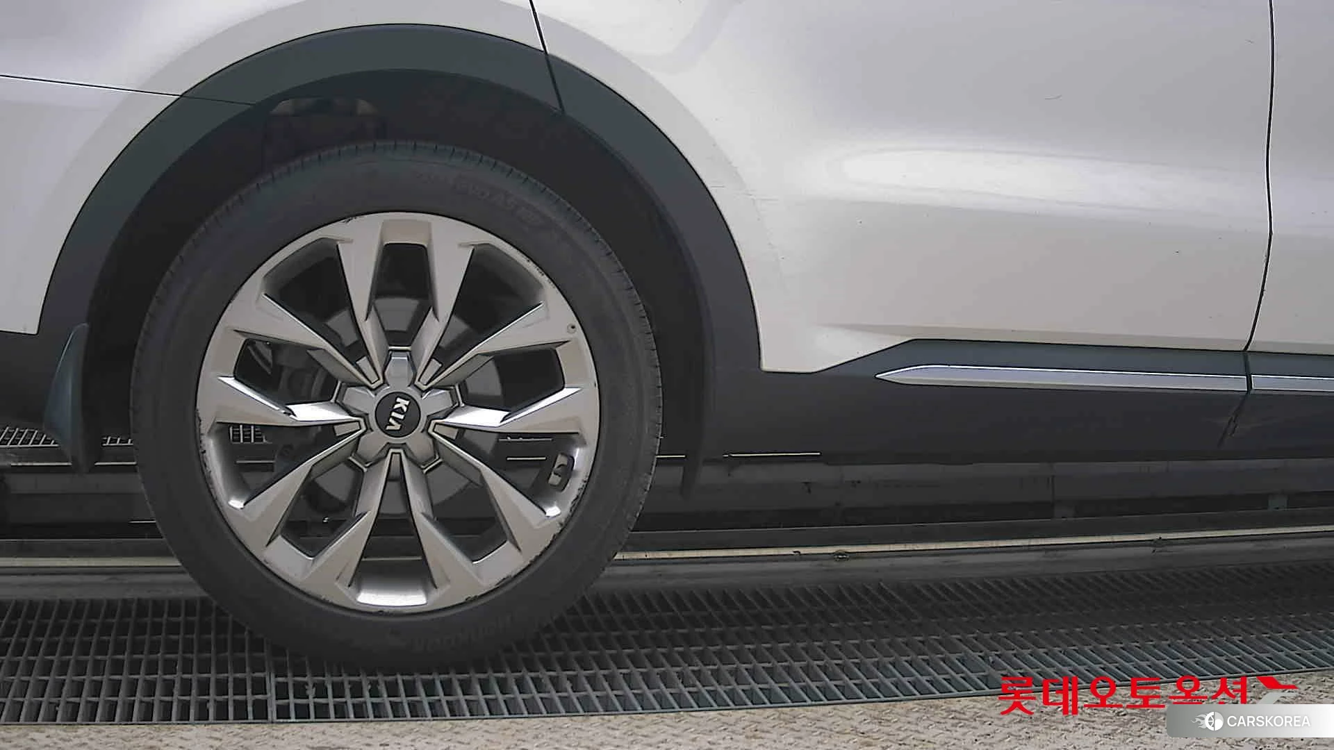 Kia Sorento id 4289559 из Кореи 16