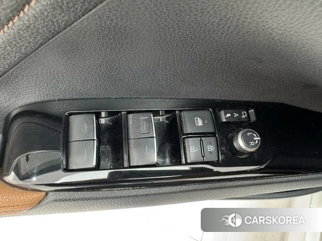Toyota Camry id 4298501 из Китая 16