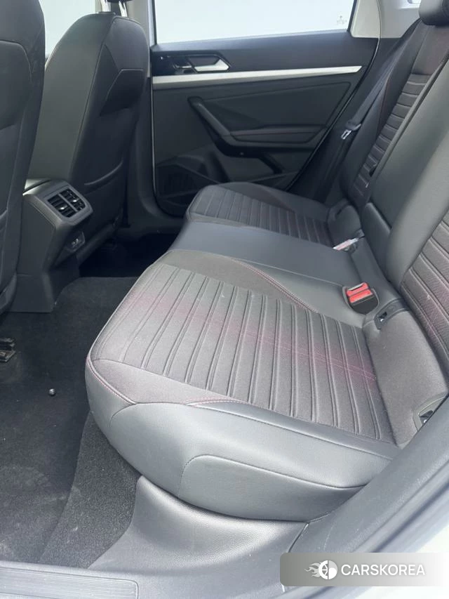 Volkswagen Lavida id 4335918 из Китая 16