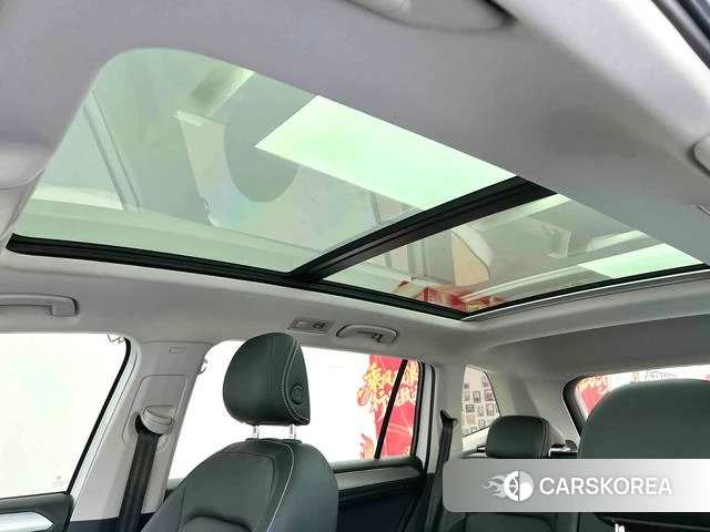 Volkswagen Tiguan L id 4258843 из Китая 16