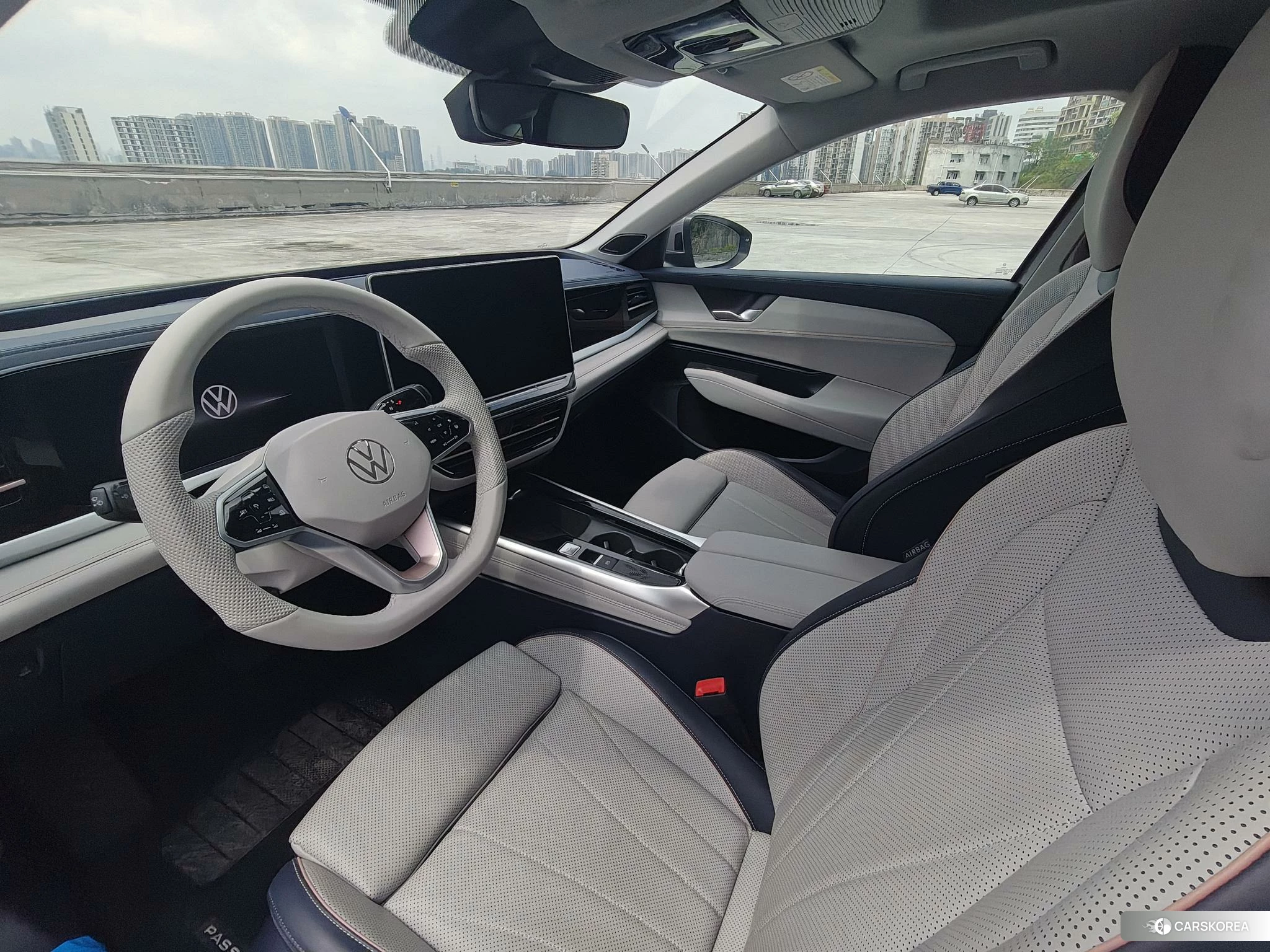 Volkswagen Passat id 4419077 из Китая 16