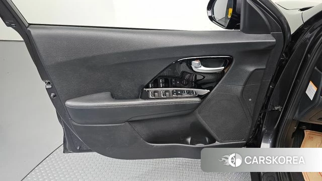 Kia The New Niro id 4641881 из Кореи 16