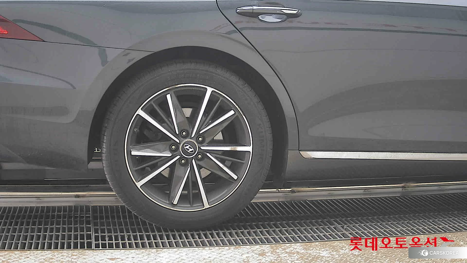 Hyundai Grandeur id 3875695 из Кореи 16