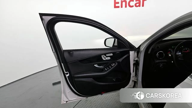 Mercedes-Benz C-Class W205 id 4225850 из Кореи 16