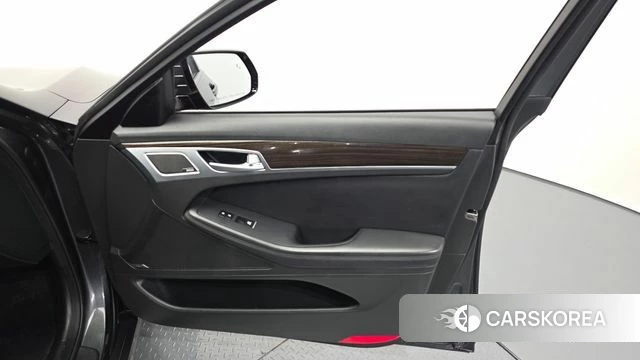 Genesis G80 id 4371970 из Кореи 16