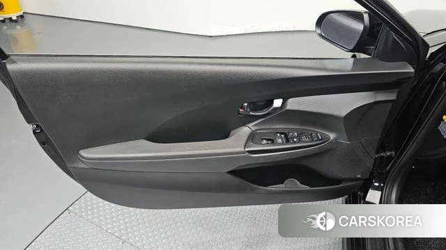 Hyundai Veloster (JS) id 4610488 из Кореи 16