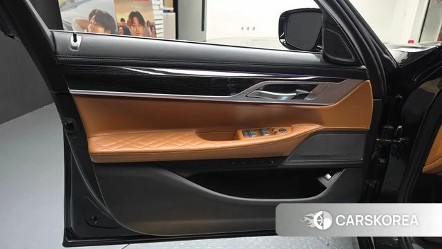 BMW 7 Series (G11) id 4203054 из Кореи 16