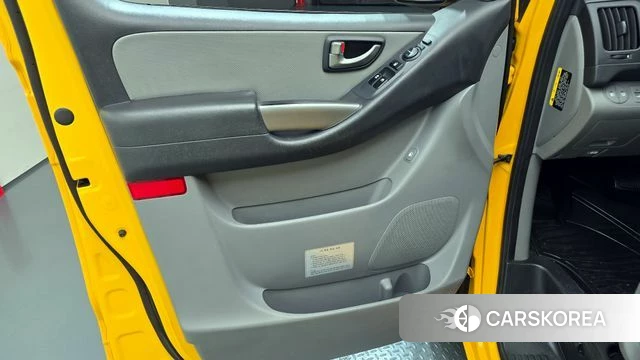 Hyundai The New Grand Starex id 4310993 из Кореи 16
