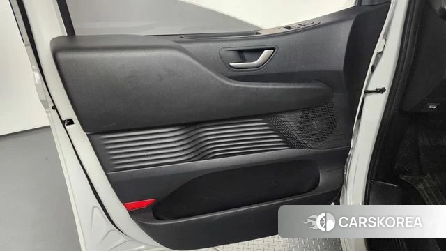 Hyundai Staria id 4360522 из Кореи 16