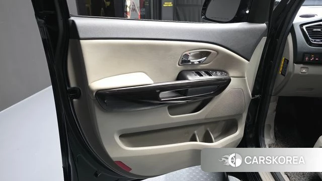 Kia The New Carnival id 4331559 из Кореи 16