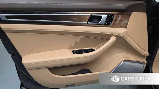 Porsche Panamera (971) id 4615279 из Кореи 16