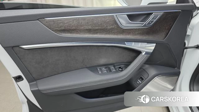 Audi A7 (4K) id 4389904 из Кореи 16