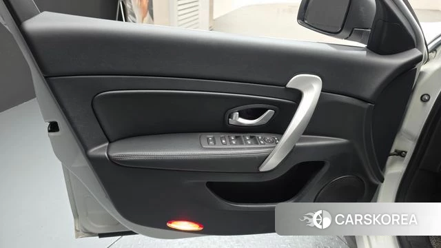 Renault Korea (Samsung) SM5 Nova id 4496748 из Кореи 16