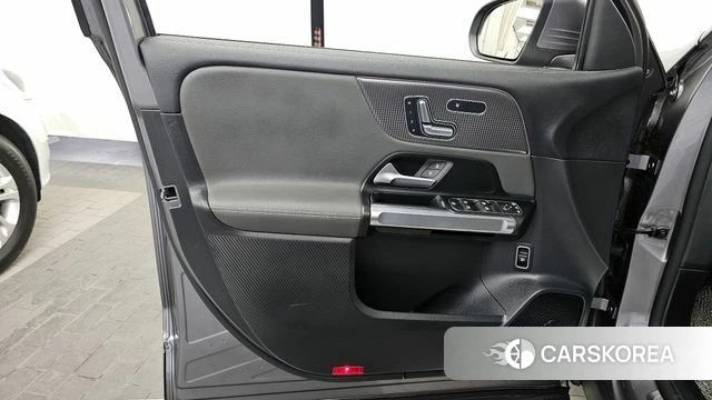 Mercedes-Benz EQB X243 id 4381882 из Кореи 16