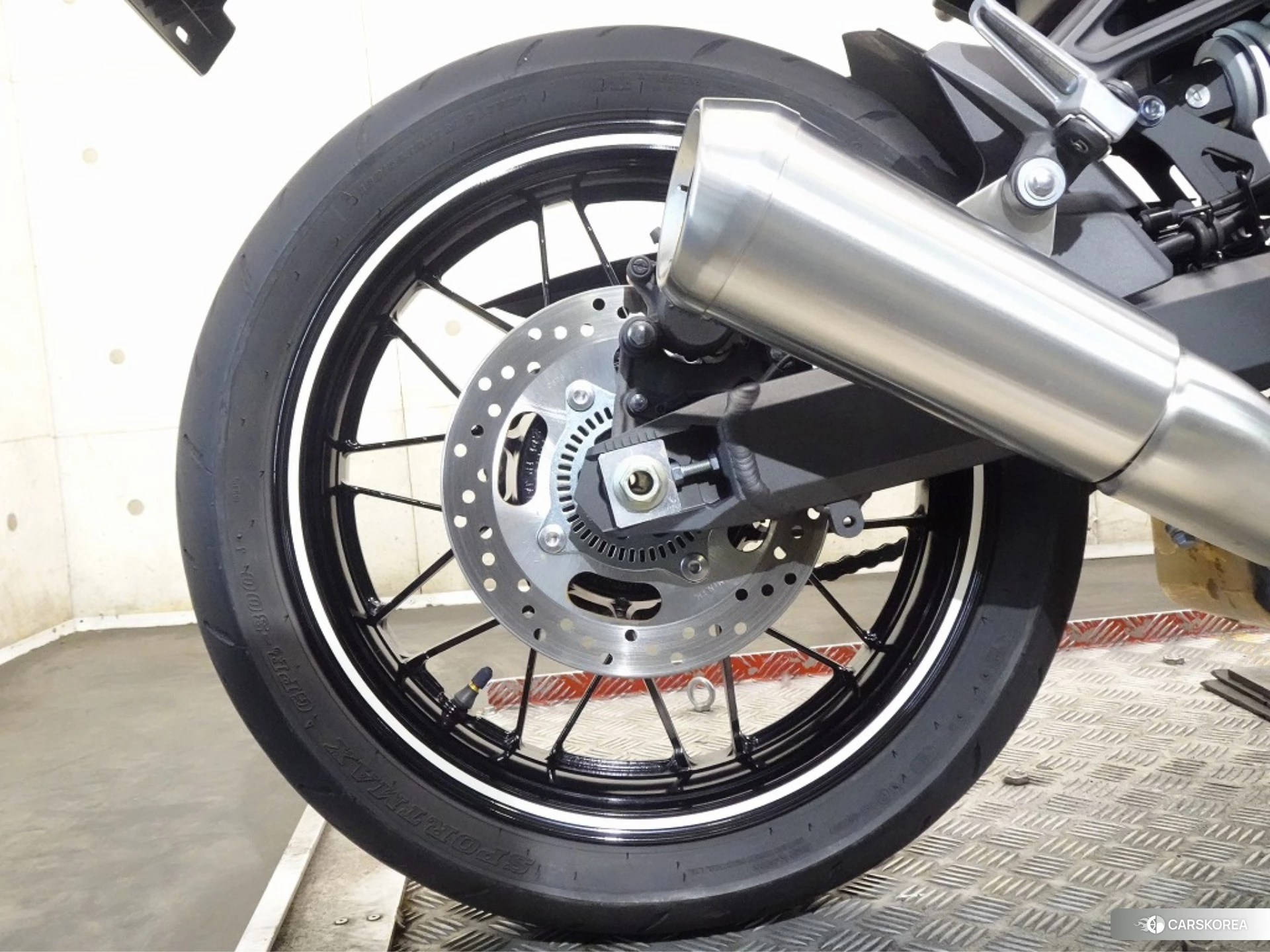Kawasaki Z900RS CAFE id 4380173 из Японии 16