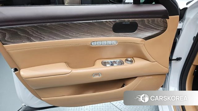 Genesis G90 (RS4) id 4534874 из Кореи 16