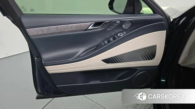 Genesis Electrified G80 (RG3) id 4524439 из Кореи 16