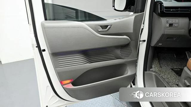 Hyundai Staria id 4388502 из Кореи 16