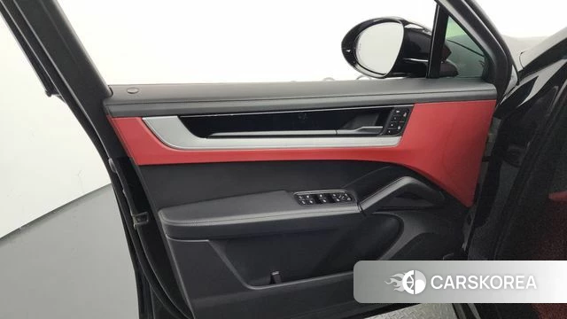 Porsche Cayenne (PO536) id 4230440 из Кореи 16