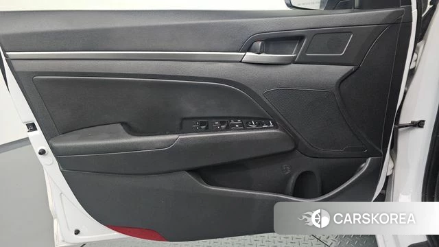Hyundai The New Avante AD id 4502483 из Кореи 16
