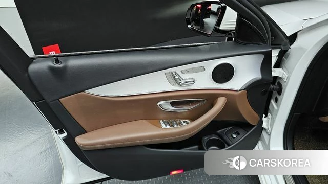 Mercedes-Benz E-Class W213 id 4250480 из Кореи 16