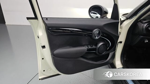 Mini Cooper id 4722266 из Кореи 16