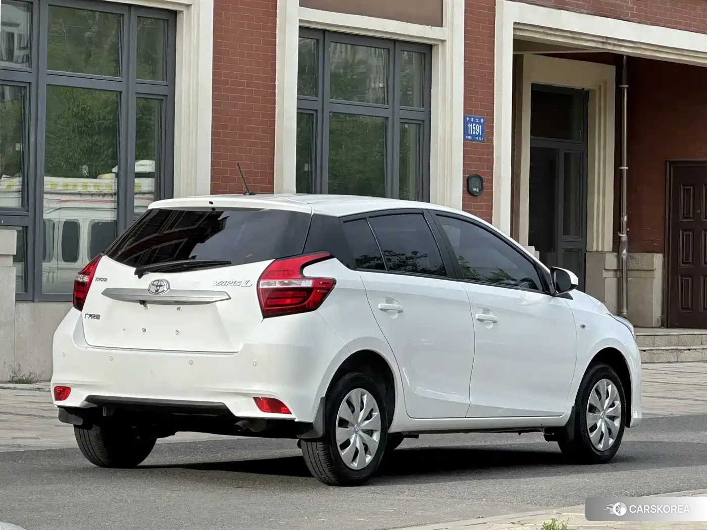 Toyota Yaris L id 4622426 из Китая 16