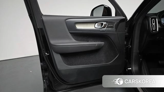 Volvo XC40 id 4856085 из Кореи 16