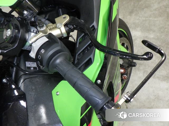 Kawasaki ZX-10R NINJA ABS id 3947358 из Японии 16
