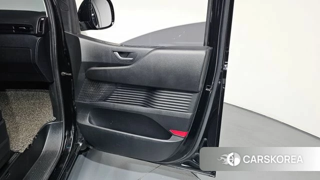 Hyundai Staria id 4517891 из Кореи 16