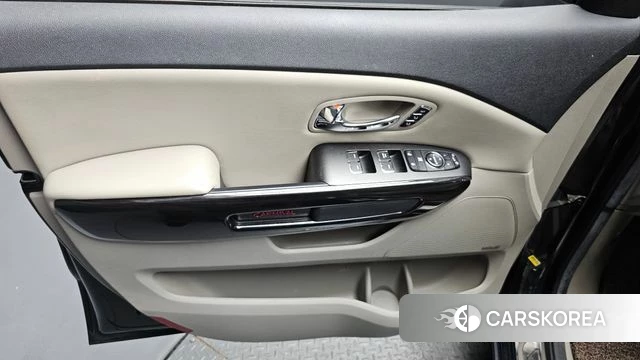 Kia The New Carnival id 4596253 из Кореи 16