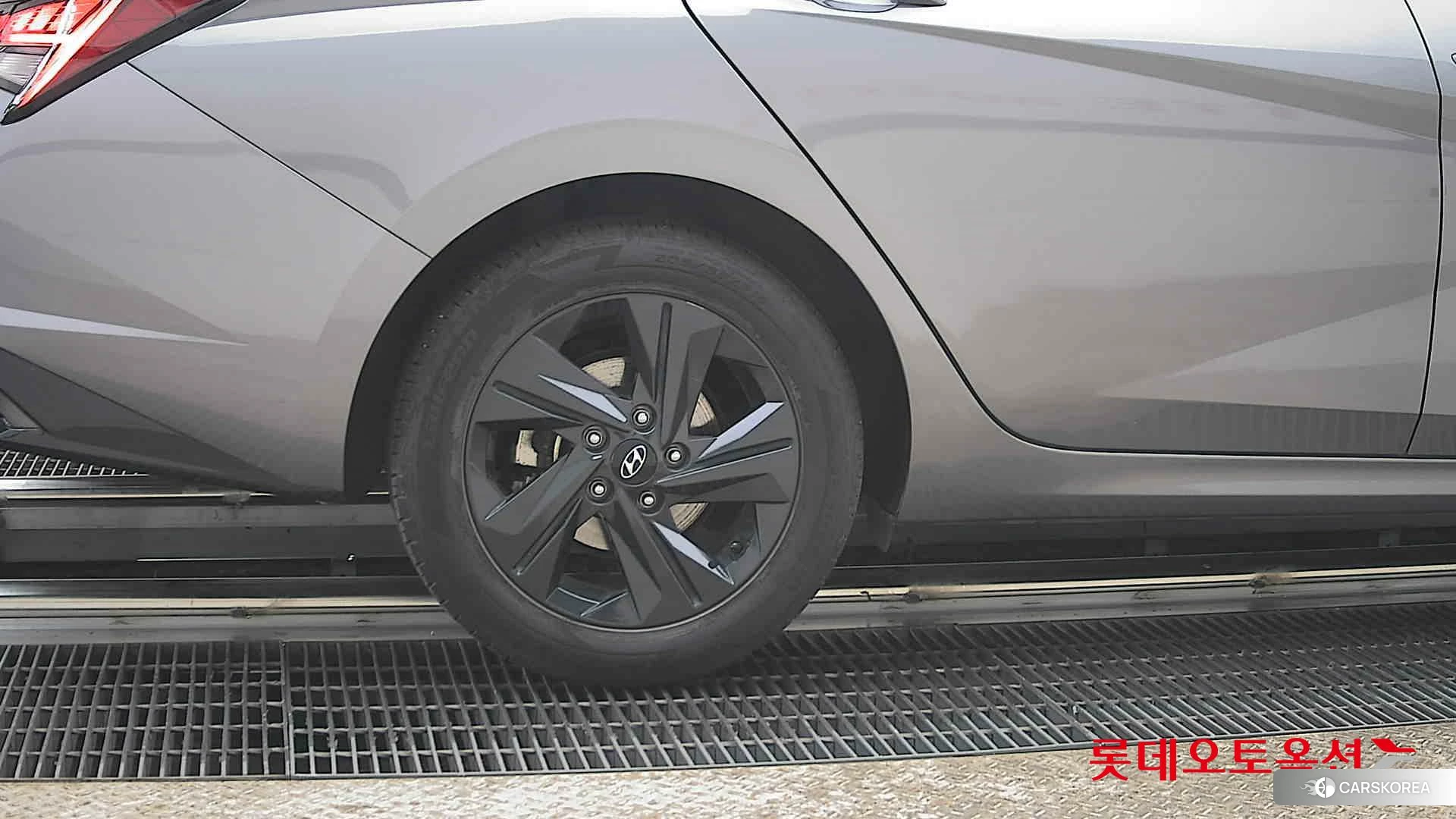 Hyundai Avante Hybrid id 3869290 из Кореи 16